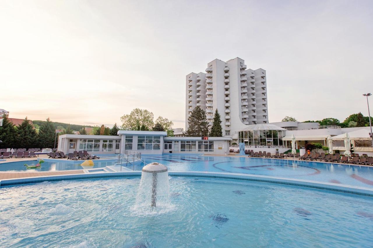 Hotel International Băile Felix Buitenkant foto