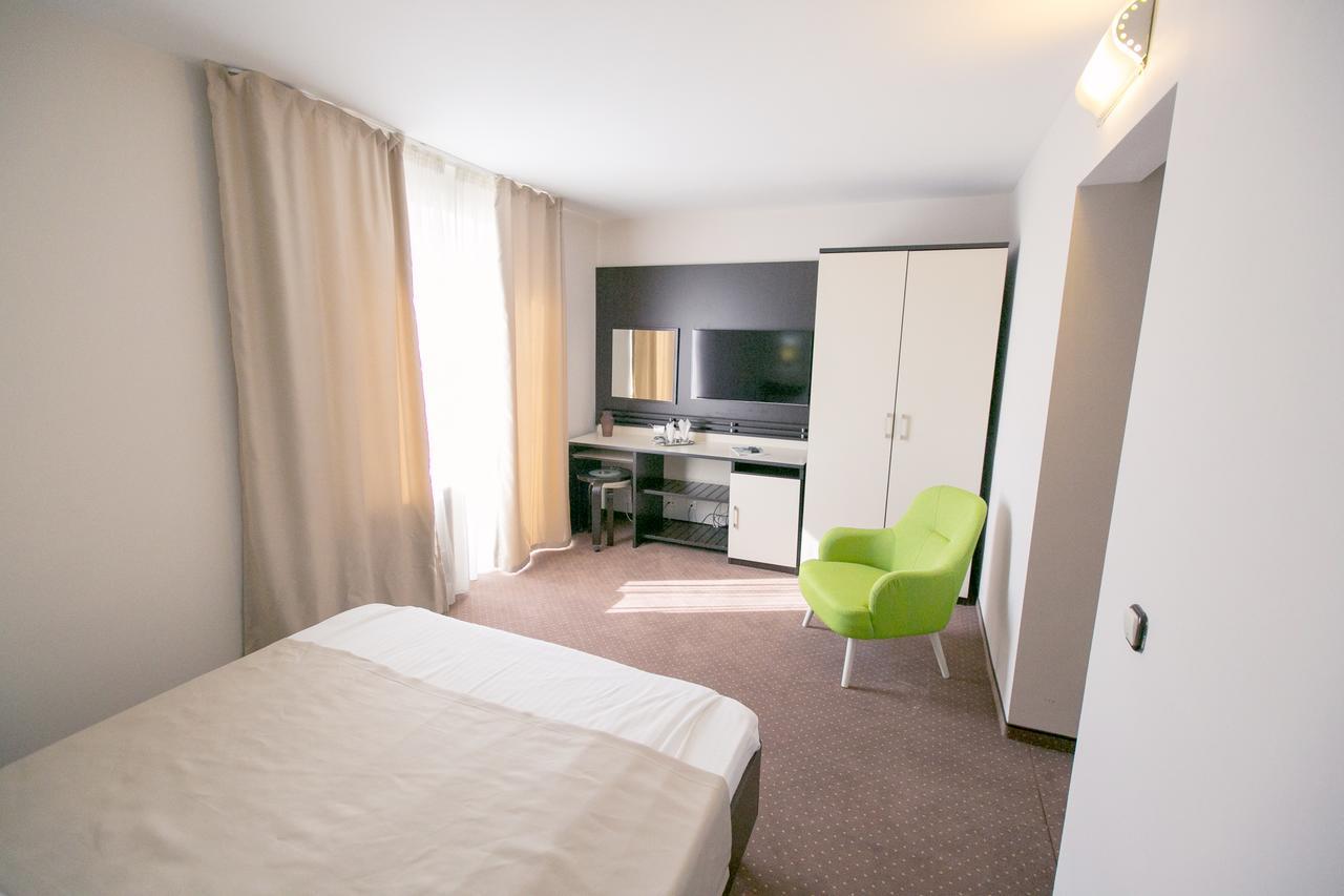 Hotel International Băile Felix Buitenkant foto