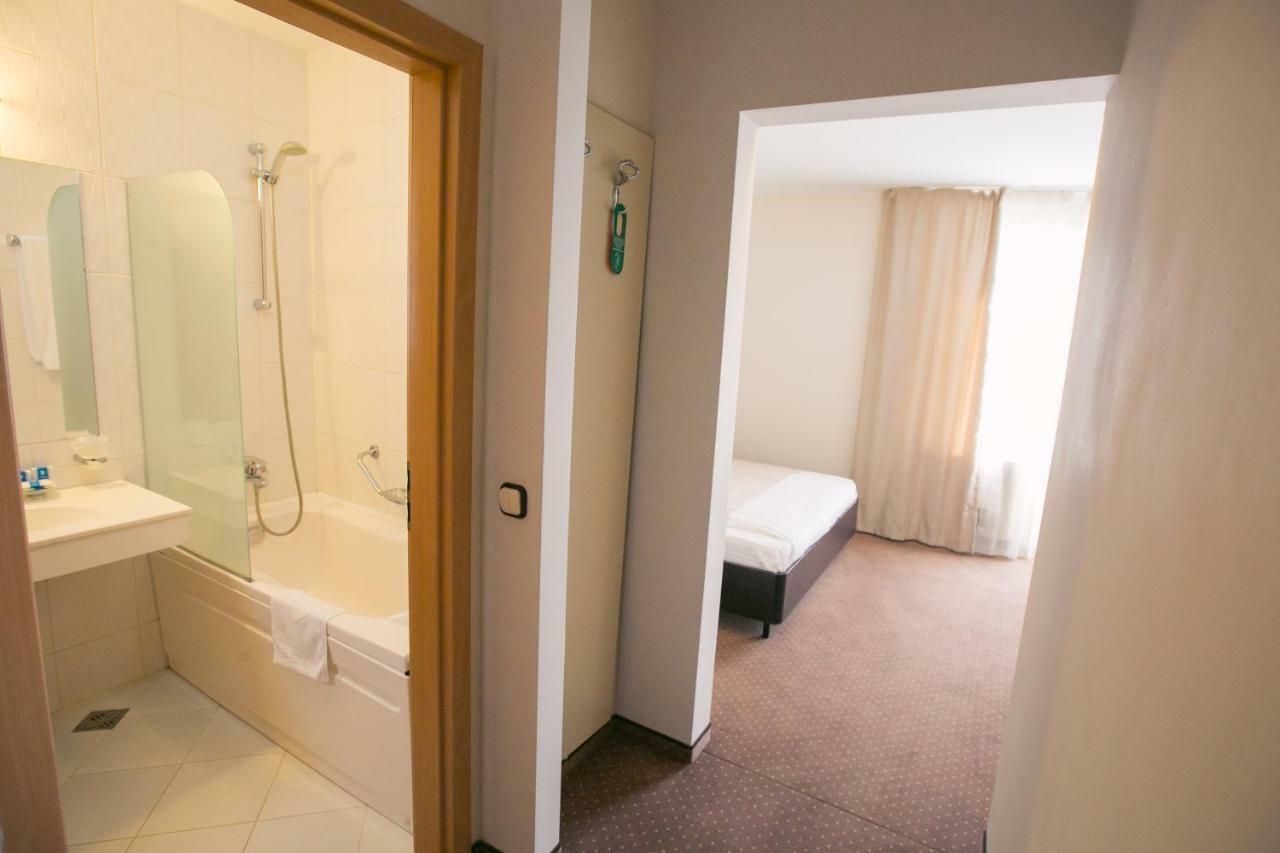 Hotel International Băile Felix Buitenkant foto