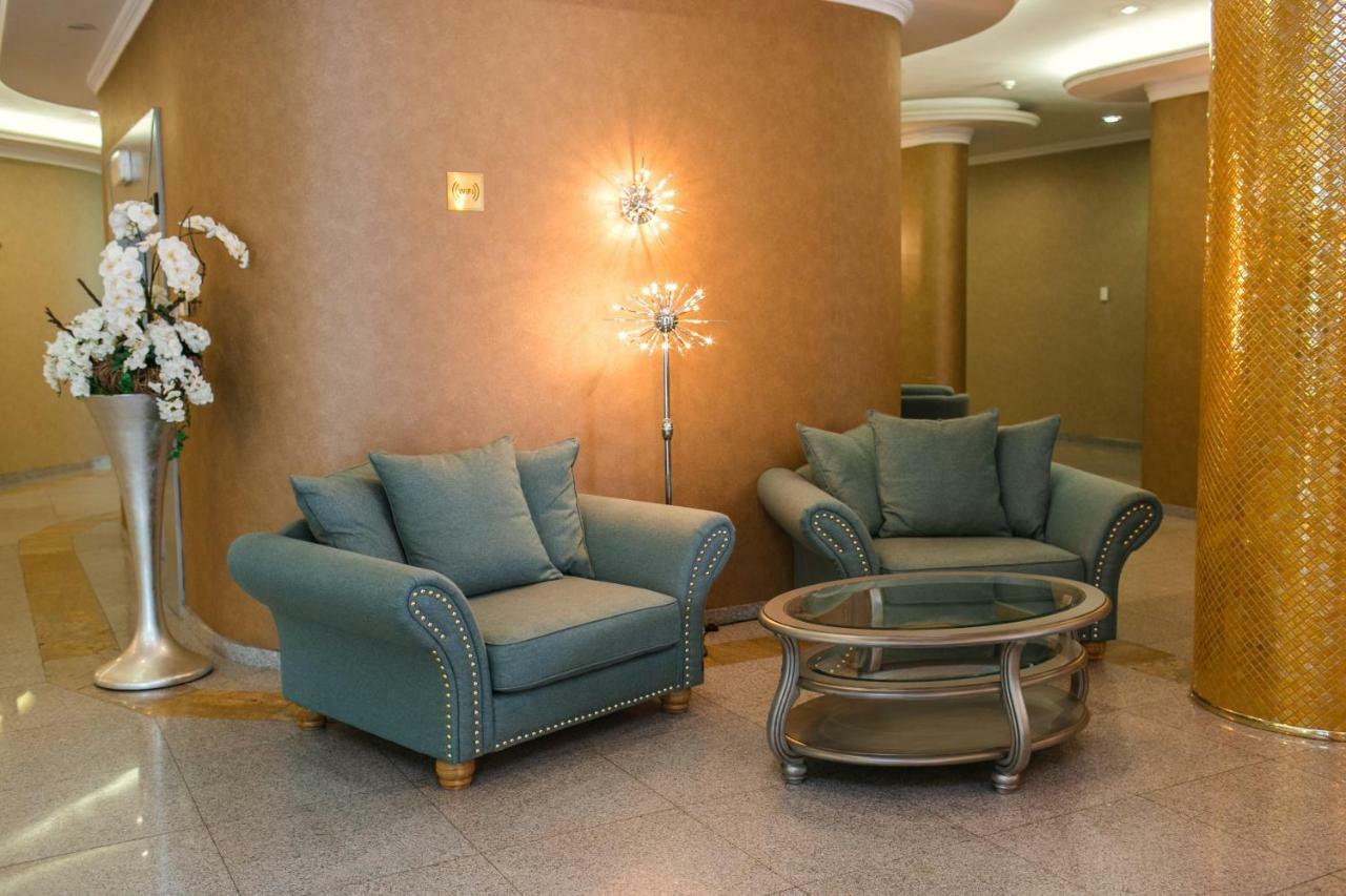Hotel International Băile Felix Buitenkant foto