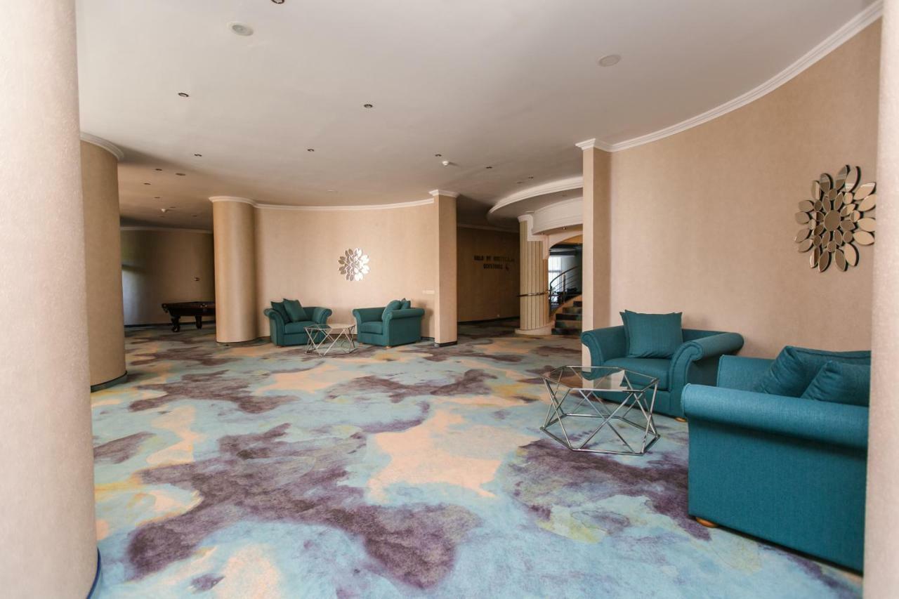 Hotel International Băile Felix Buitenkant foto