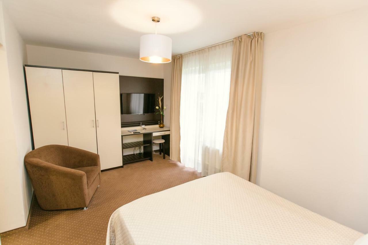 Hotel International Băile Felix Buitenkant foto